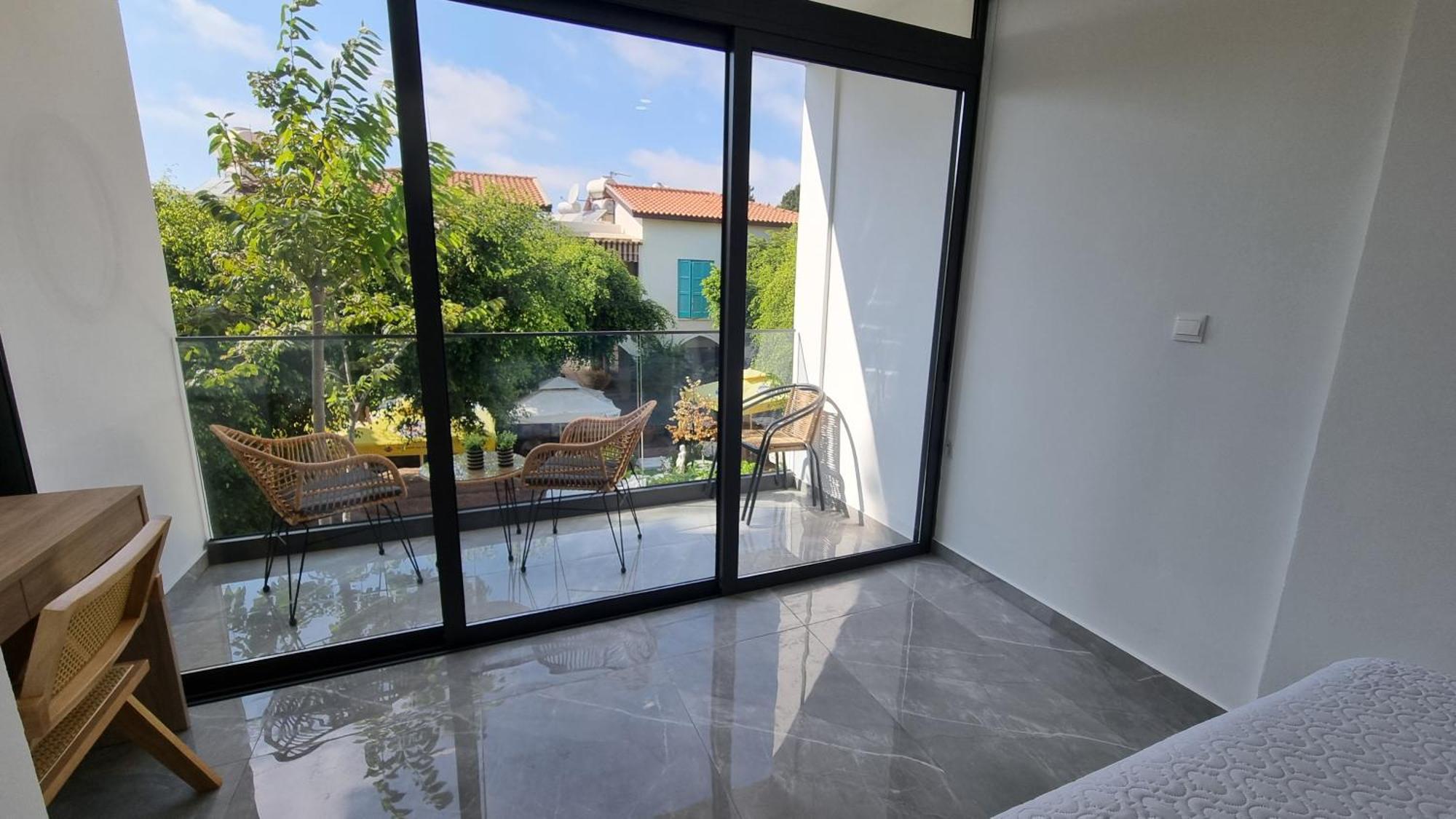 Diamond Residence 160 Paphos Bagian luar foto