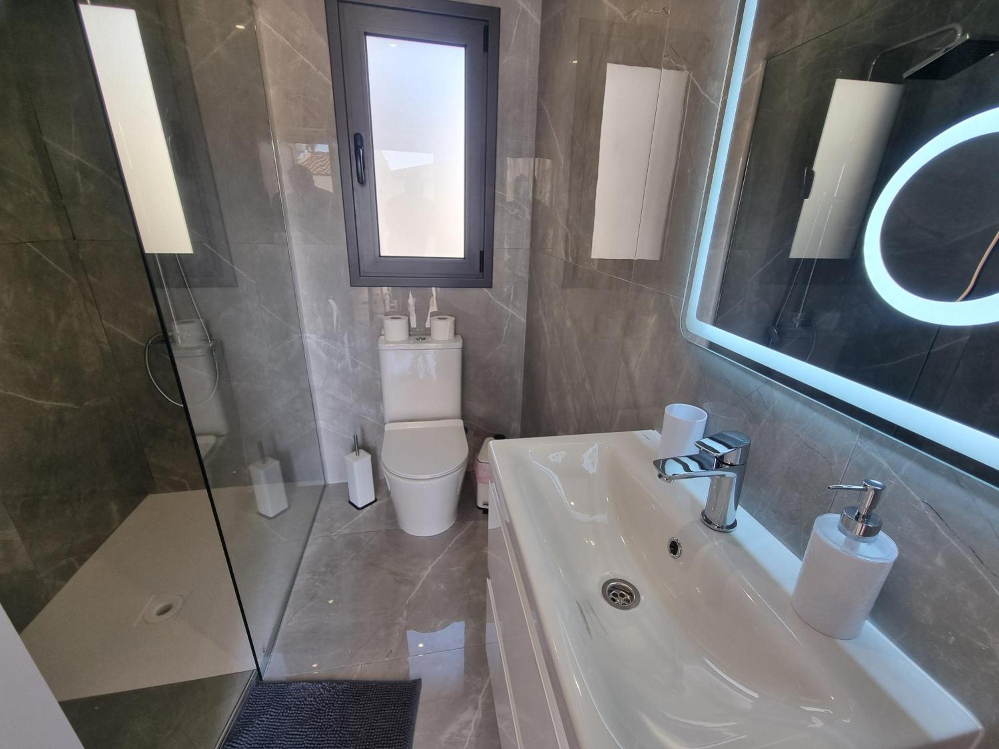 Diamond Residence 160 Paphos Bagian luar foto